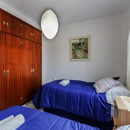 Apartment La Victoria Free Parking By Cadiz4rentals *