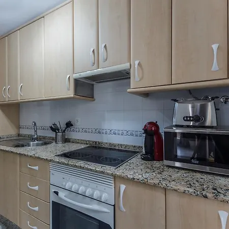 Apartment La Victoria Free Parking By Cadiz4rentals *