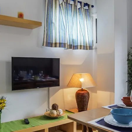 Apartment La Victoria Free Parking By Cadiz4rentals