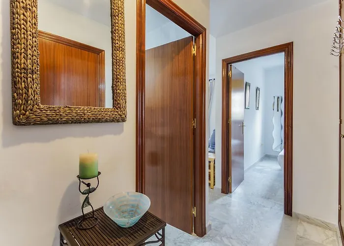 Apartment La Victoria Free Parking By Cadiz4rentals