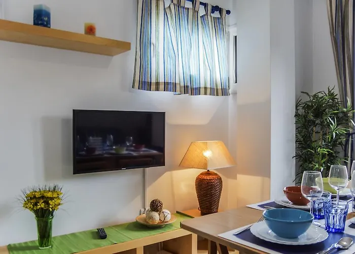 Apartment La Victoria Free Parking By Cadiz4rentals